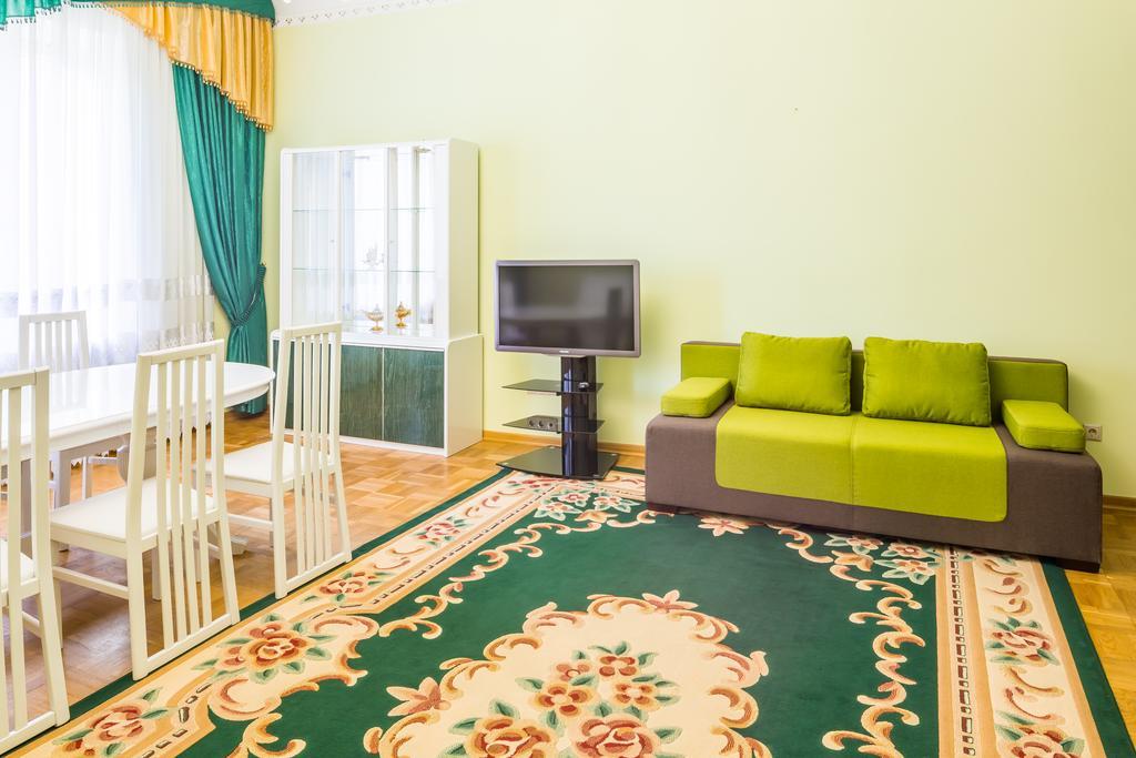 Do Lvova Central Apartments Exterior foto