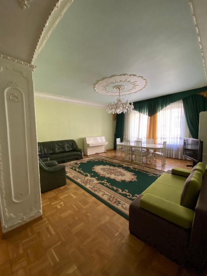 Do Lvova Central Apartments Exterior foto